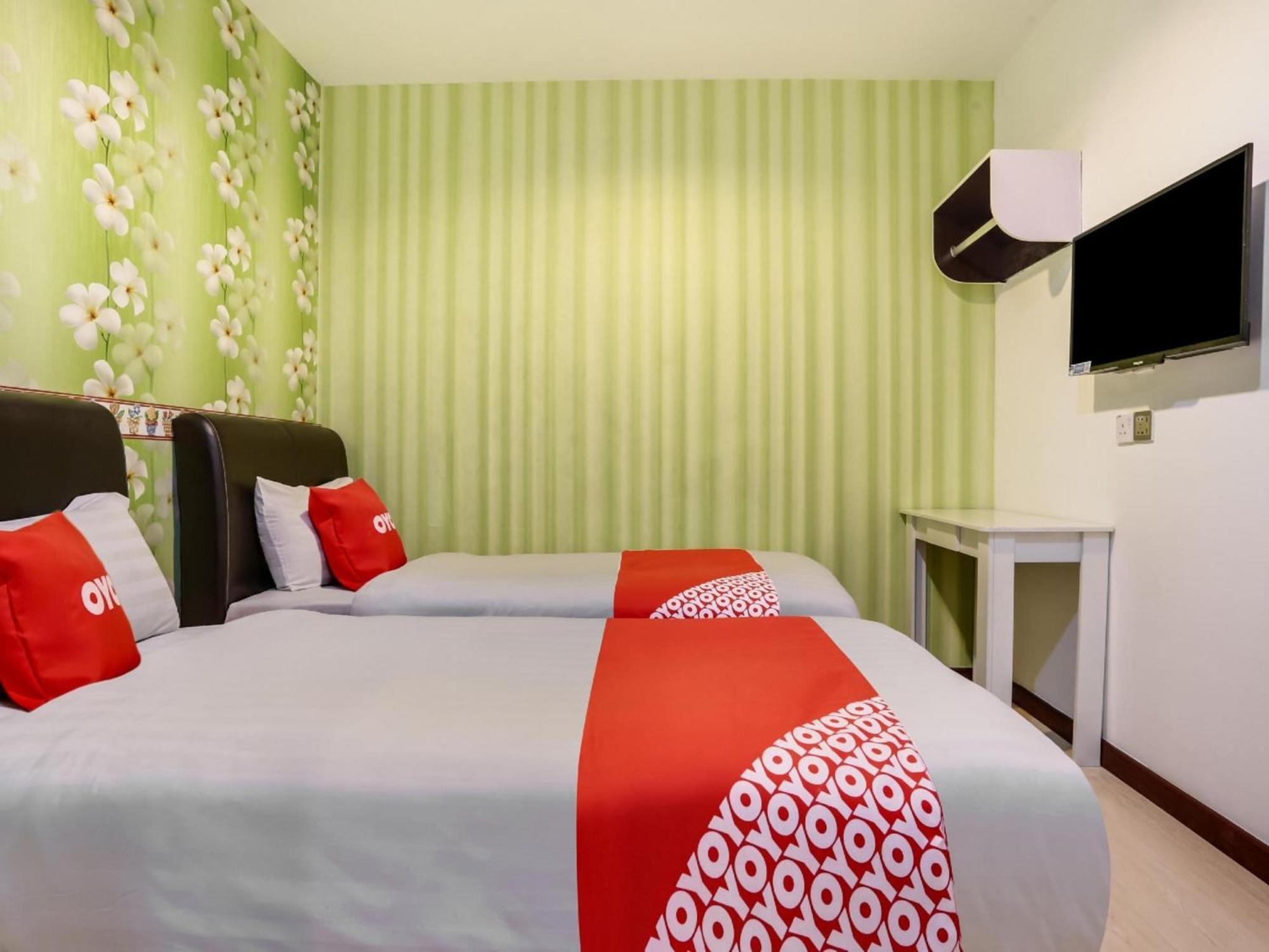 Oyo 89583 Grove Hotel Kajang Ngoại thất bức ảnh