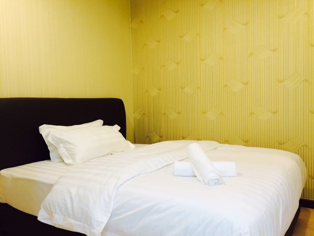 Oyo 89583 Grove Hotel Kajang Ngoại thất bức ảnh